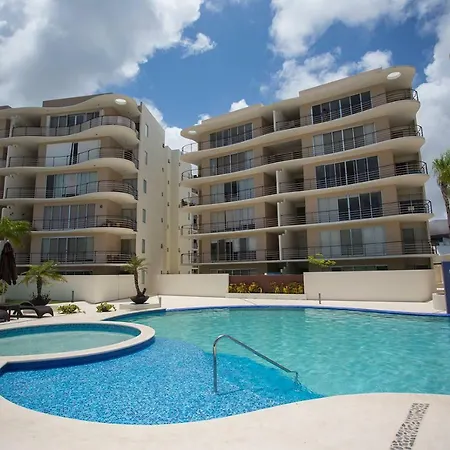 Near Airport - 3 Bedrooms - Ideal For Families!